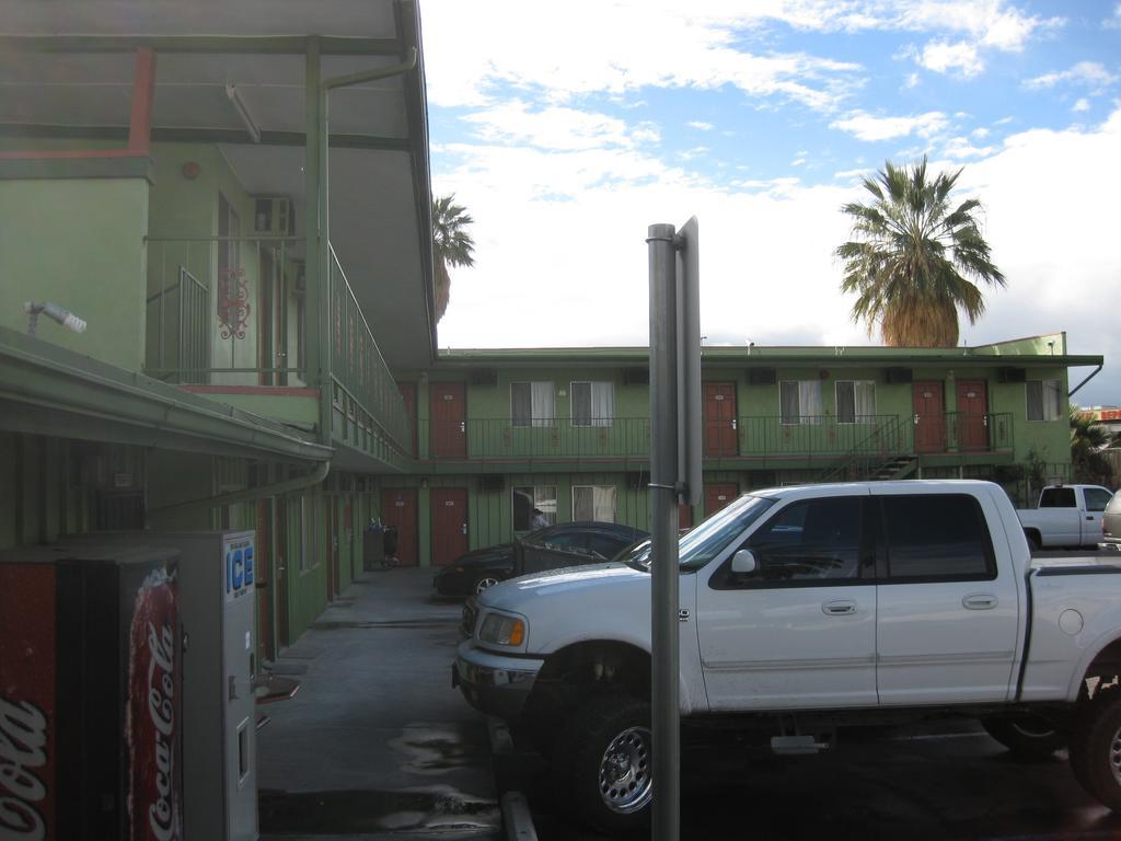 Sunshine Motel Σαν Μπερναρντίνο Εξωτερικό φωτογραφία